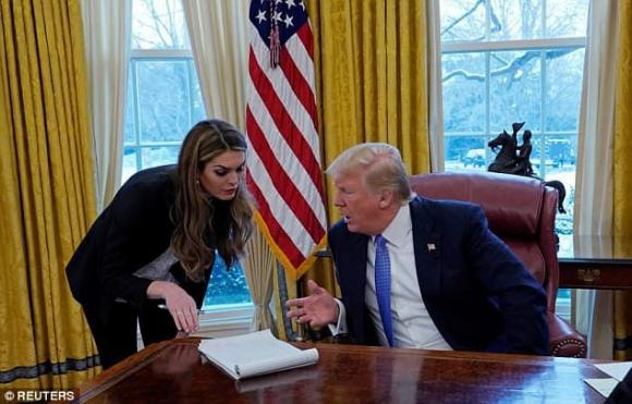 Hope Hicks, trợ lý tổng thống Trump, Trump, tổng thống Trump, trợ lý  Hope Hicks