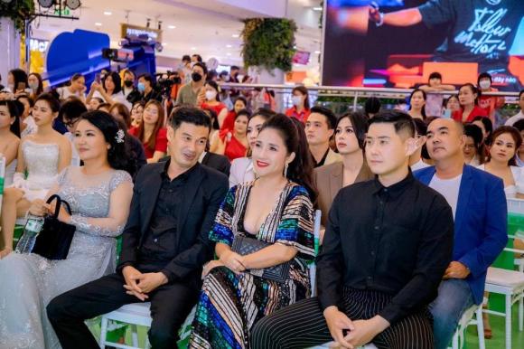 nghệ sĩ Tiết Cương,sao Việt