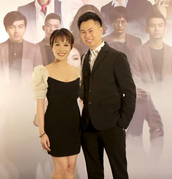 Ca sĩ lân nhã,lân nhã vietnam idol,uyên linh,sao việt