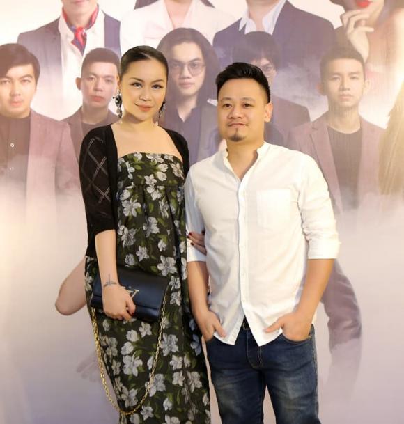 Ca sĩ lân nhã,lân nhã vietnam idol,uyên linh,sao việt