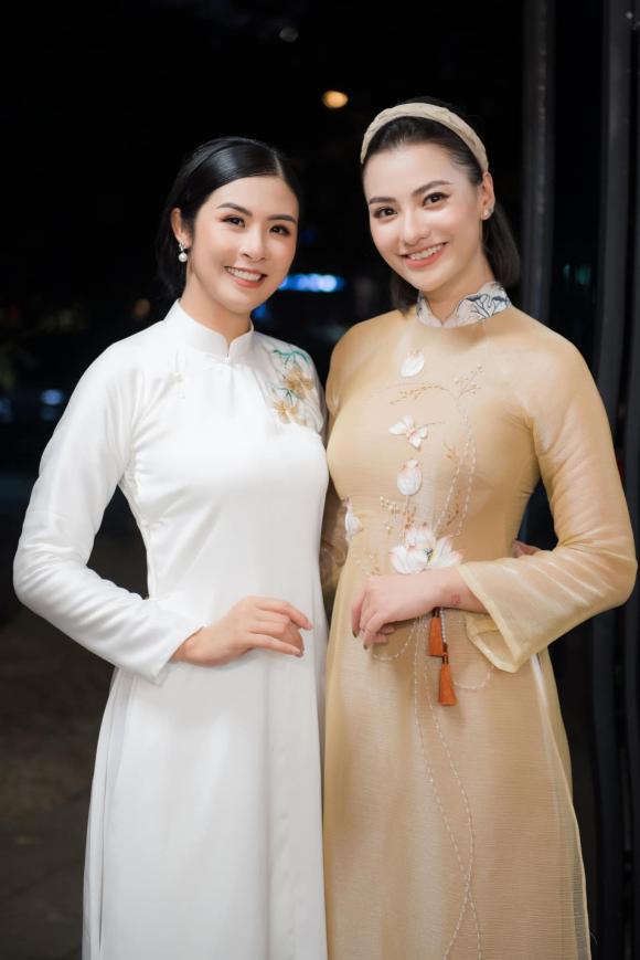 Người mẫu hồng quế,hồng quế bị nhắc nhở,sao việt