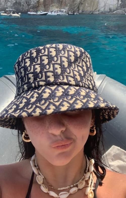 mũ đi biển, cách chọn mũ đi biển, thời trang 