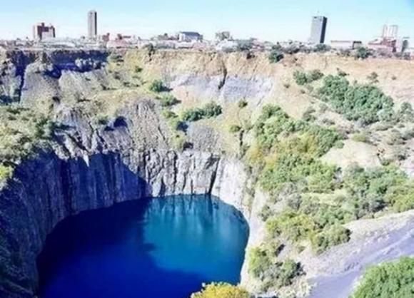 trái đất, miệng núi lửa, kho báu, vàng