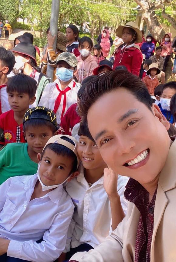 kyo-york-va-lam-chi-tu-105 (1).jpg 2 Kyo York, Lâm Trí Tú, sao việt