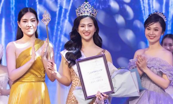 danh ca Thanh Hà, nhạc sĩ Phương Uyên, sao Việt