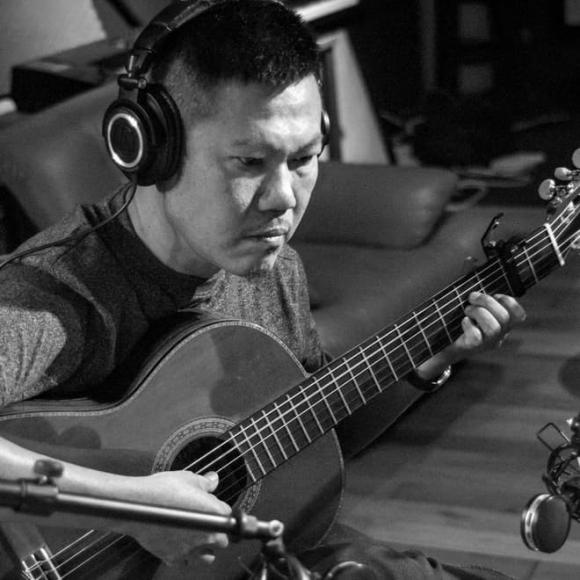 trini-125 (1).jpg 2 ca sĩ Trini, Lưu Tuyết Trinh, MV Hoang mang