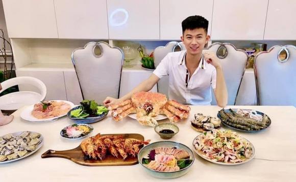 Doanh nhân Nguyễn Văn Hiếu, Hải sản tươi sống, kinh doanh hải sản