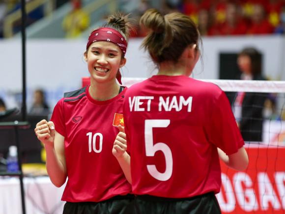 Nguyễn tiến trọng, Nguyễn Thị Phương Trinh, cầu hôn, SEA Games 31