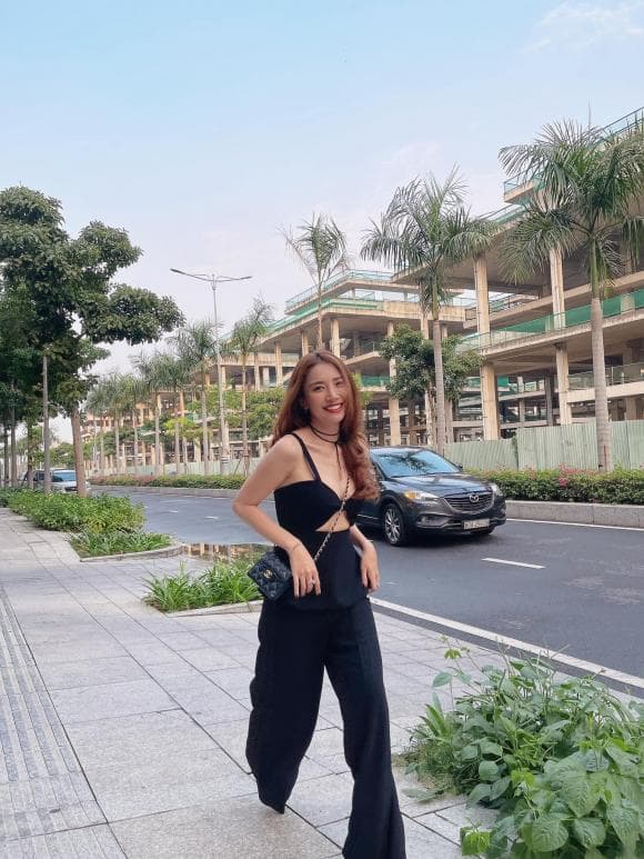 thương ngày nắng về, minh khuê, huyền lizzie, minh huyền, đình tú