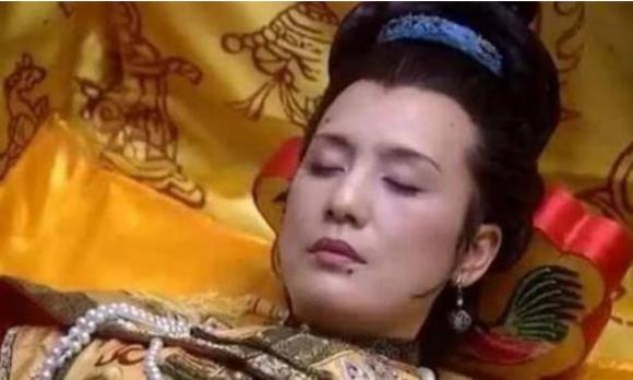 phi tần, cuộc sống phi tần, phi tần nhà Thanh, công việc của phi tần