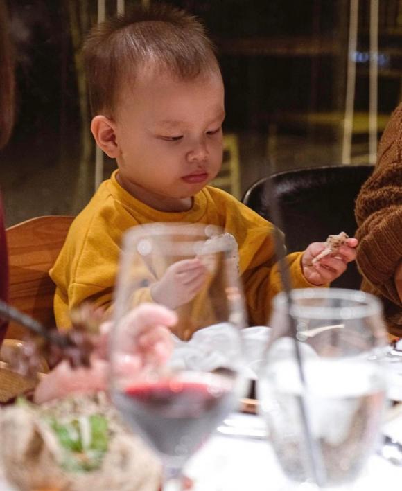 ca sĩ Hồ Ngọc Hà,nữ ca sĩ hồ ngọc hà,diễn viên Kim Lý,sao Việt,cặp song sinh nhà Hà Hồ