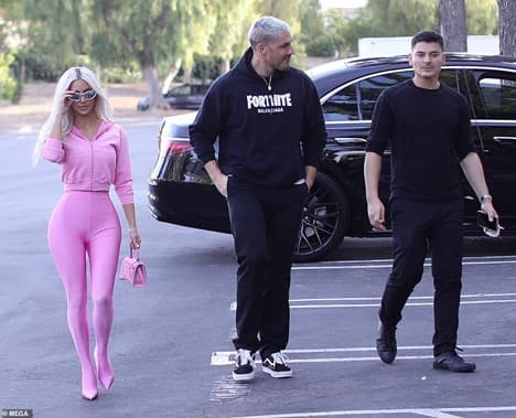 kim kardashian, thân hình kim kardashian, pete davidson, bạn trai kim kardashian