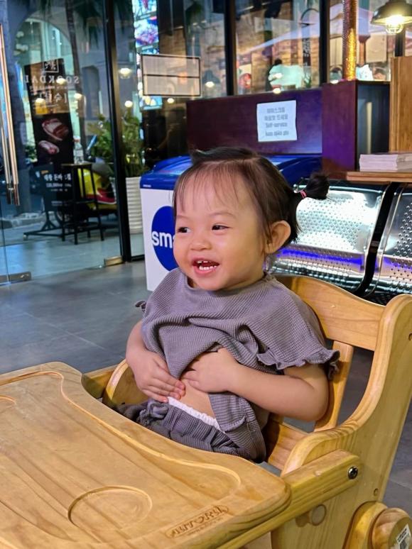 doanh nhân cường đô la,nữ ca sĩ đàm thu trang,hoa hậu Hương Giang,doanh nhân Matt Liu,sao Việt