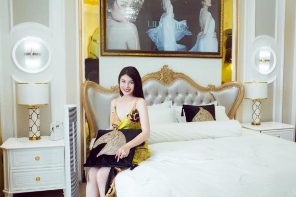Lily Chen, Nữ ca sĩ, Sao Việt