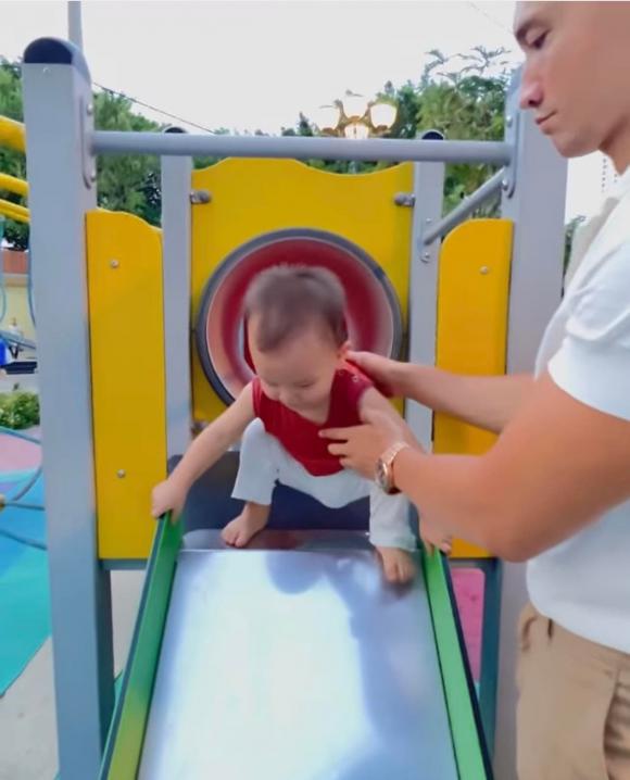 nữ ca sĩ hồ ngọc hà,ca sĩ Hồ Ngọc Hà,diễn viên Kim Lý,sao Việt,cặp sinh đôi của Hà Hồ