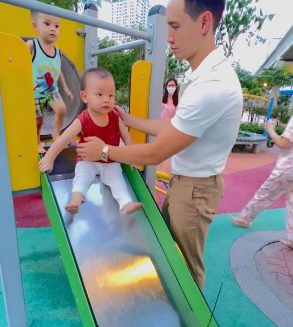 nữ ca sĩ hồ ngọc hà,ca sĩ Hồ Ngọc Hà,diễn viên Kim Lý,sao Việt,cặp sinh đôi của Hà Hồ
