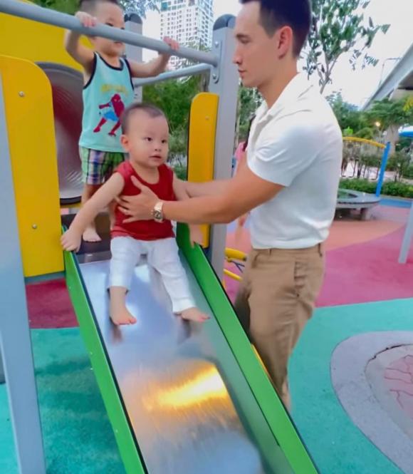 nữ ca sĩ hồ ngọc hà,ca sĩ Hồ Ngọc Hà,diễn viên Kim Lý,sao Việt,cặp sinh đôi của Hà Hồ