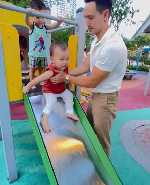 nữ ca sĩ hồ ngọc hà,ca sĩ Hồ Ngọc Hà,diễn viên Kim Lý,sao Việt,cặp sinh đôi của Hà Hồ