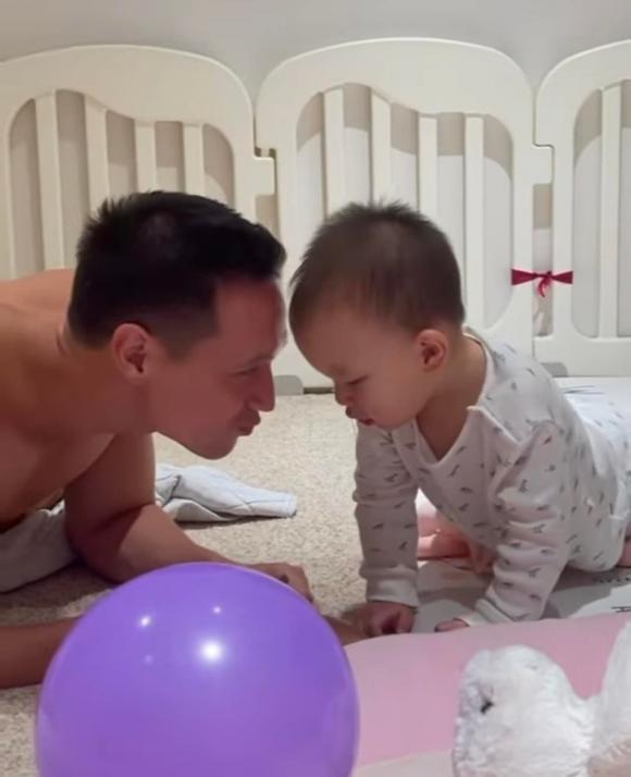 nữ ca sĩ hồ ngọc hà,ca sĩ Hồ Ngọc Hà,diễn viên Kim Lý, sao Việt, cặp song sinh của Hà Hồ