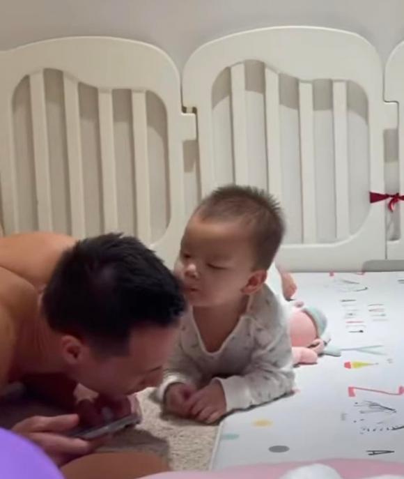 nữ ca sĩ hồ ngọc hà,ca sĩ Hồ Ngọc Hà,diễn viên Kim Lý, sao Việt, cặp song sinh của Hà Hồ