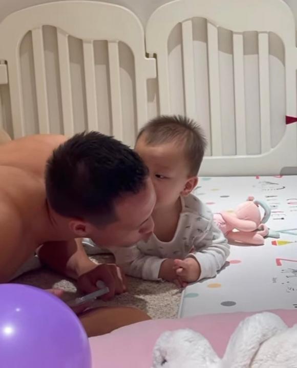 nữ ca sĩ hồ ngọc hà,ca sĩ Hồ Ngọc Hà,diễn viên Kim Lý, sao Việt, cặp song sinh của Hà Hồ