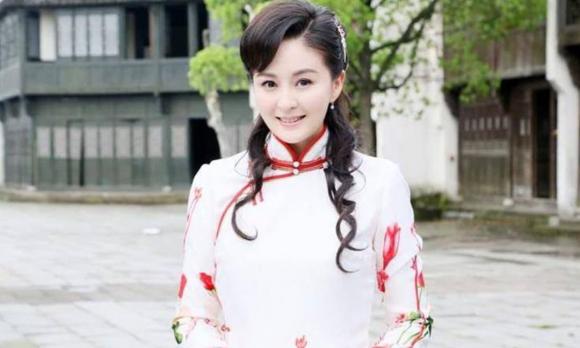 Đổng Khanh, sao Hoa ngữ