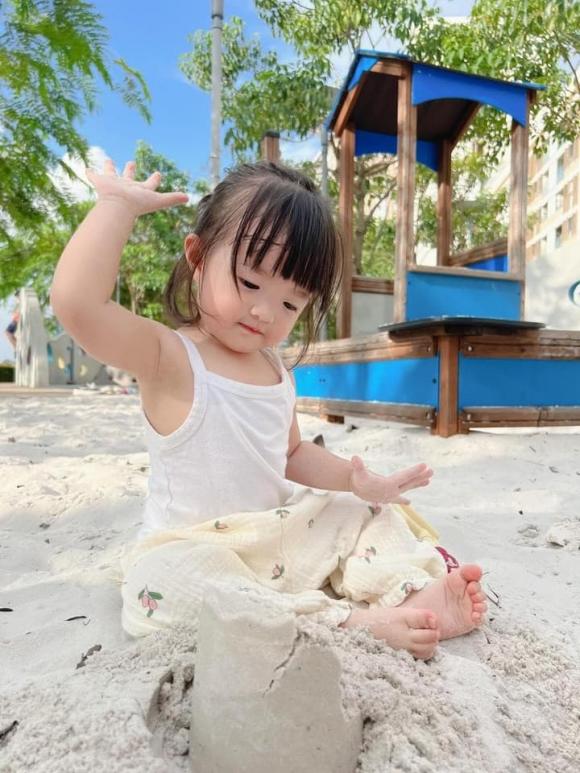 con gái đông nhi, sao việt, winnie 