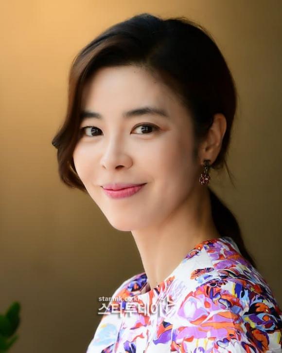 ha ji won, kim gyu ri, hoàng hậu ki, giày thủy tinh, sao hàn 