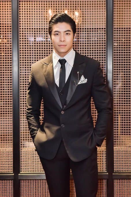 ngô hoàng phi việt, sao việt, Mister National Universe