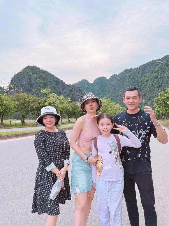 diễn viên Phương Trinh Jolie,ca sĩ Phương Trinh Jolie,diễn viên Lý Bình,sao Việt