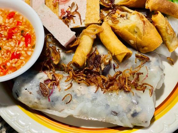 bánh cuốn, cách làm bánh cuốn, cách làm bánh cuốn bằng chảo 