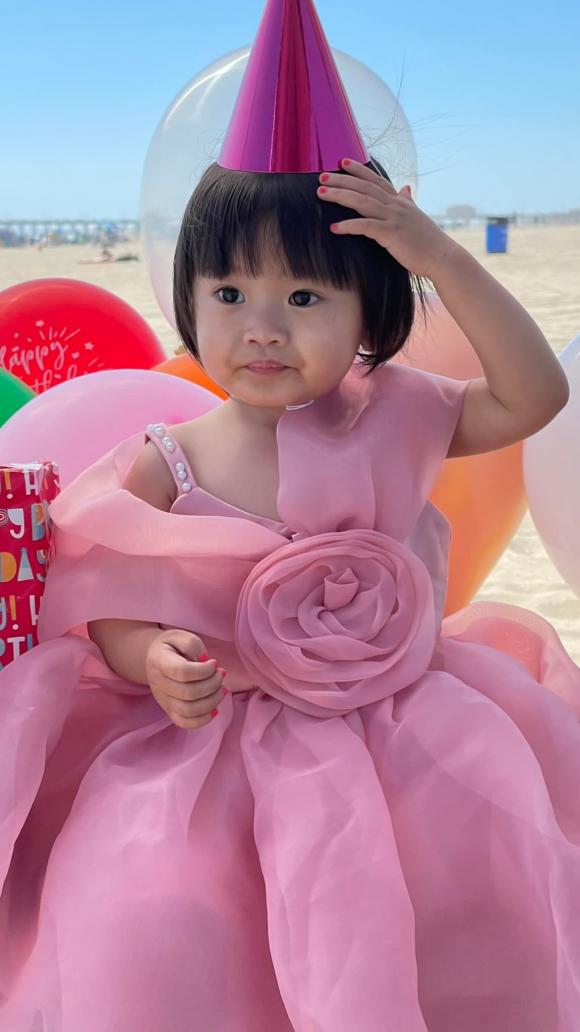diễn viên Khánh Hiền, sao Việt