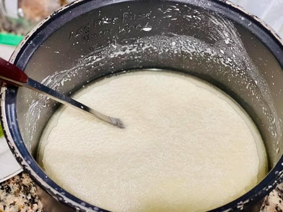 bánh cuốn, cách làm bánh cuốn, cách làm bánh cuốn bằng chảo 