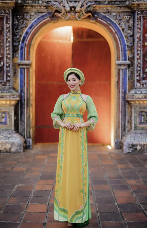 img_3287-ngoisaovn-w700-h1083 0 Á hậu Kathy Hương,Á hậu Áo dài Kathy Hương,Á hậu Áo dài 2019