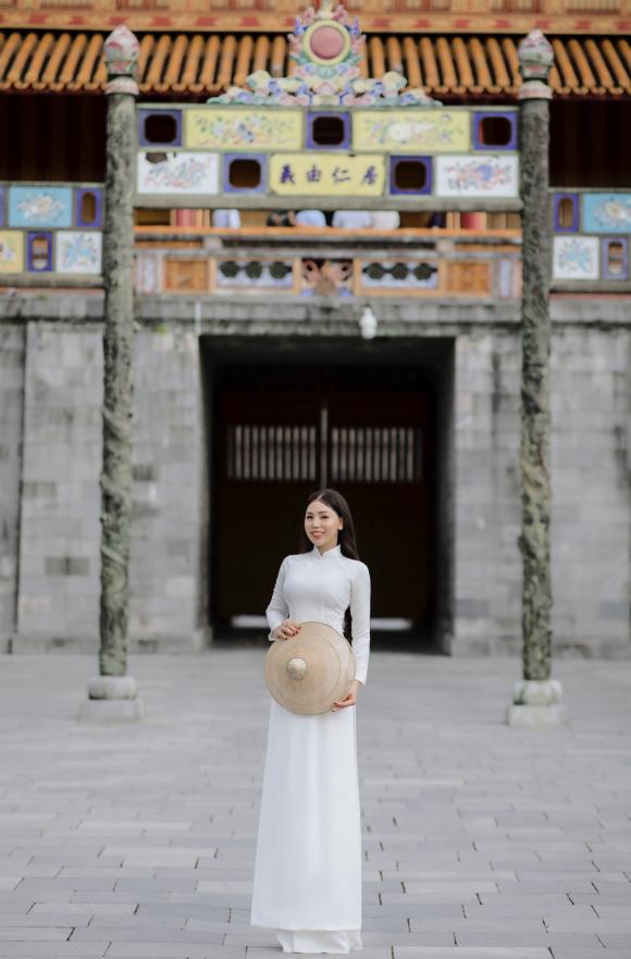 Á hậu Kathy Hương,Á hậu Áo dài Kathy Hương,Á hậu Áo dài 2019 