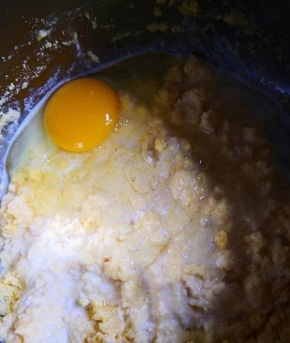 bánh mè đen, bánh ngô, món ngon mỗi ngày