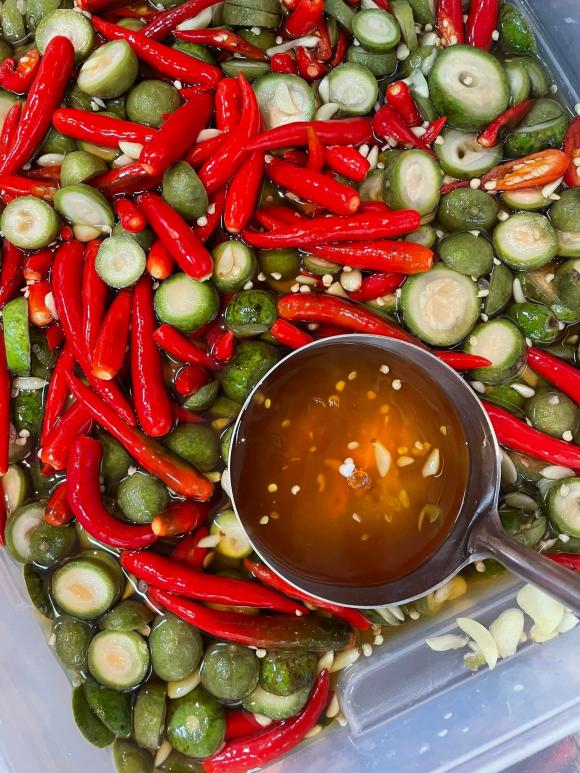 sấu ngâm mắm, cách làm sấu ngâm mắm, món ngon 