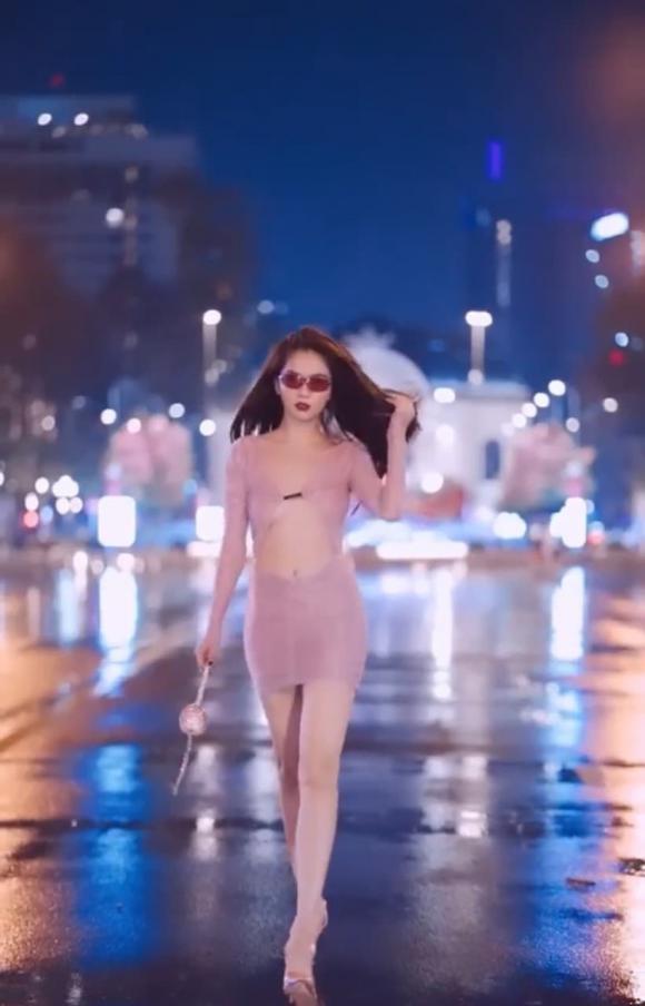 ngọc trinh, sao việt, nữ hoàng nội y 
