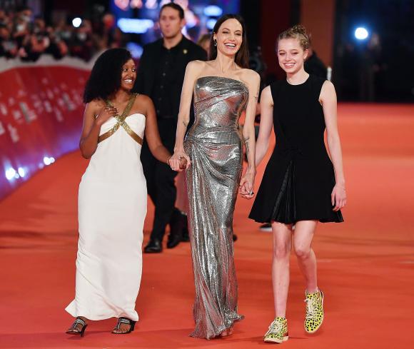 sao Hollywood, Angelina Jolie