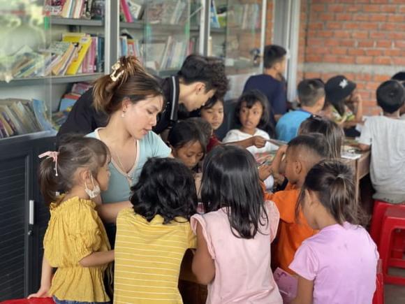 thien-nguyen-buon-kieu-106 (1).jpg 0 Palme’s Smile, Thiện nguyện, Nhóm từ thiện