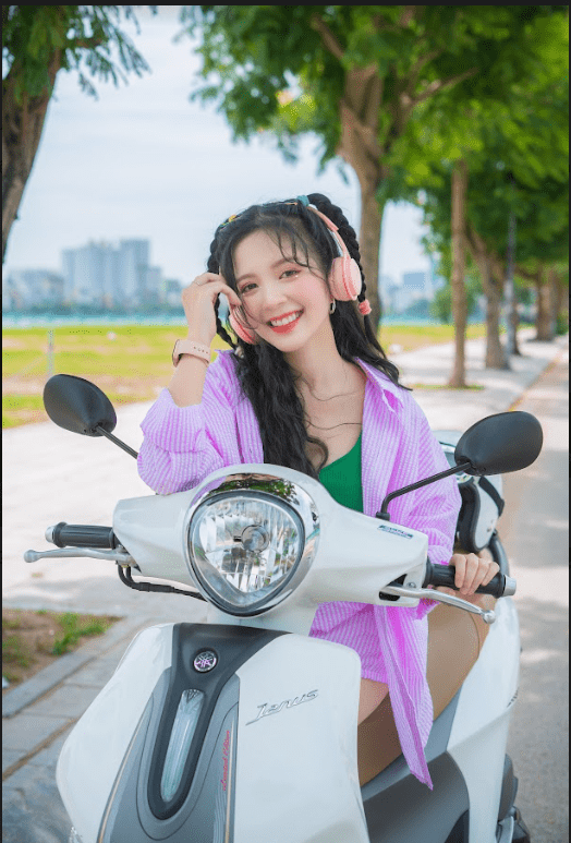 Yamaha Janus, xe janus, hot girl VTV