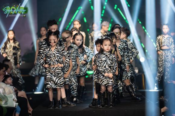 NTK  Trần Thanh Mẫn,fashion show “Symphony No.2 Roar”,show diễn của NTK  Trần Thanh Mẫn