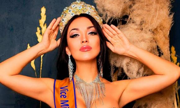 Hoa hậu Nga đối diện án 20 năm tù vì tàng trữ ma túy