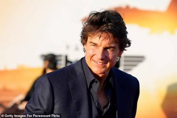 Tom Cruise bị chỉ trích vì lên kế hoạch tổ chức 2 bữa tiệc sinh nhật xa hoa nhưng không thấy bóng dáng con gái Suri trong dàn khách mời
