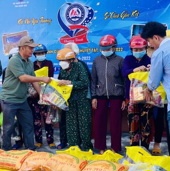 Chương trình Trái tim nhân ái, thiện nguyện, người khuyết tật