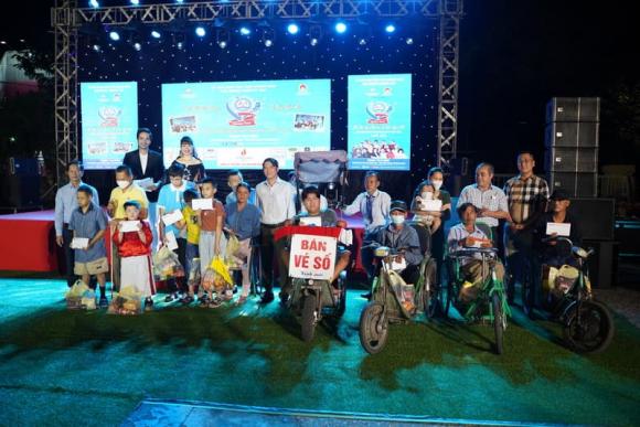 Chương trình Trái tim nhân ái, thiện nguyện, người khuyết tật