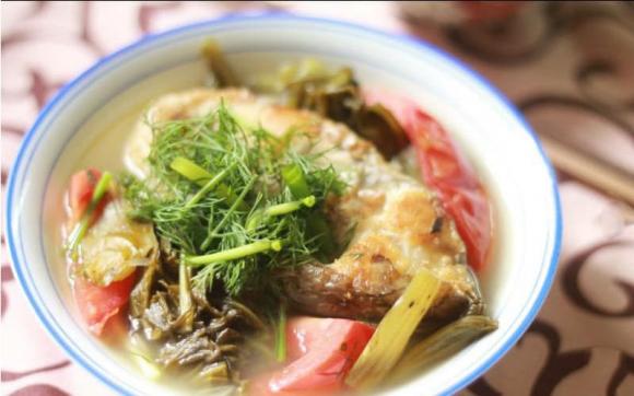 canh cá nấu dưa, cách làm canh cá nấu dưa ngon, món ngon 