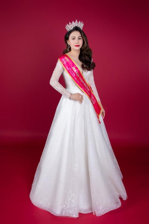 Hoa hậu Lý Kim Ngân, NTK Tommy Nguyễn