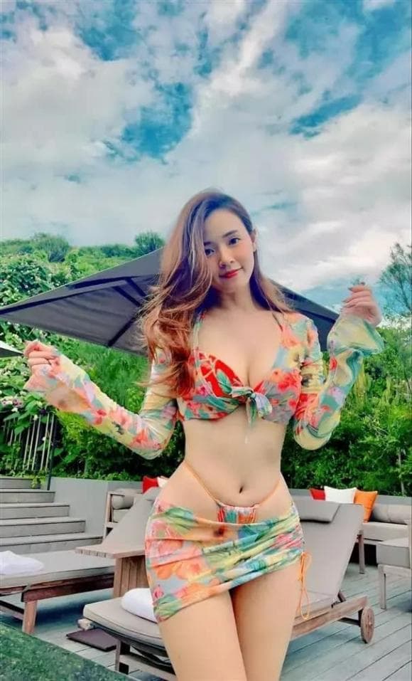hotgirl Midu, sao Việt