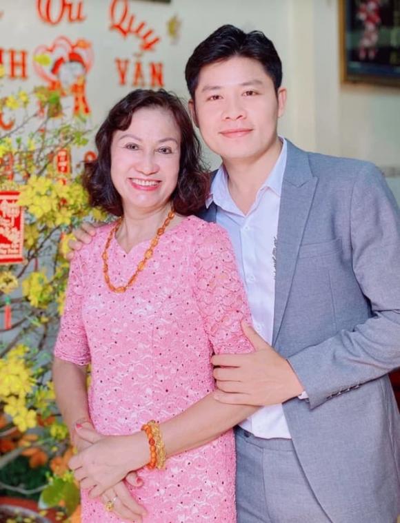 nhạc sĩ Nguyễn Văn Chung, mẹ Nguyễn Văn Chung, Nguyễn Văn Chung